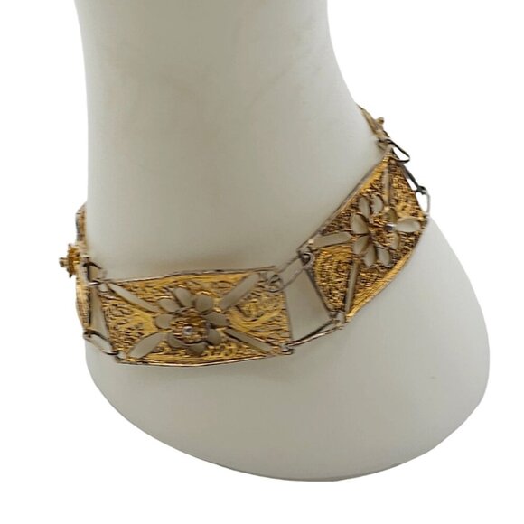 Floral Filigree Panel Link Bangle Bracelet Spring Ring Closure Gold Tone Vintage - Picture 2 of 5
